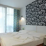 Venusz 3* Siofok