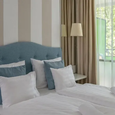Hotel Venusz 3*