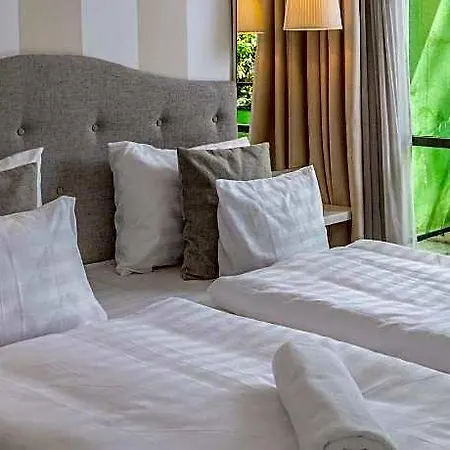 Hotel Venusz 3*