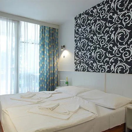 Venusz 3* Siofok