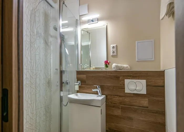 ホテル ヴェーヌス