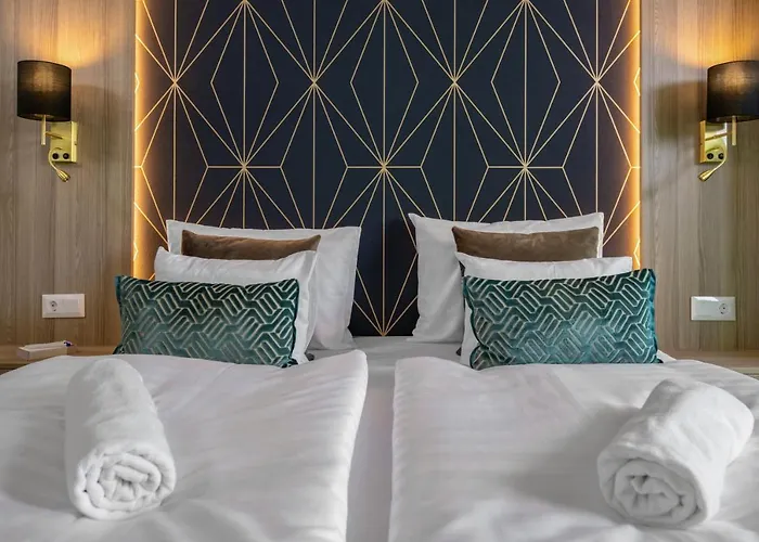 Venusz 3* 시오포크