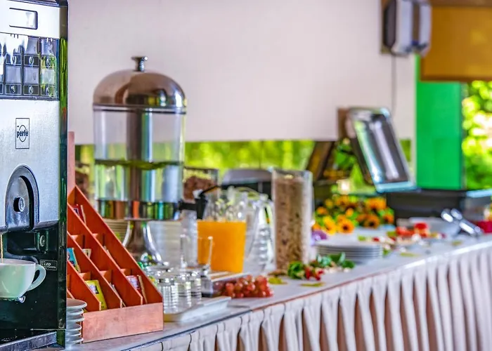 ホテル ヴェーヌス 3*